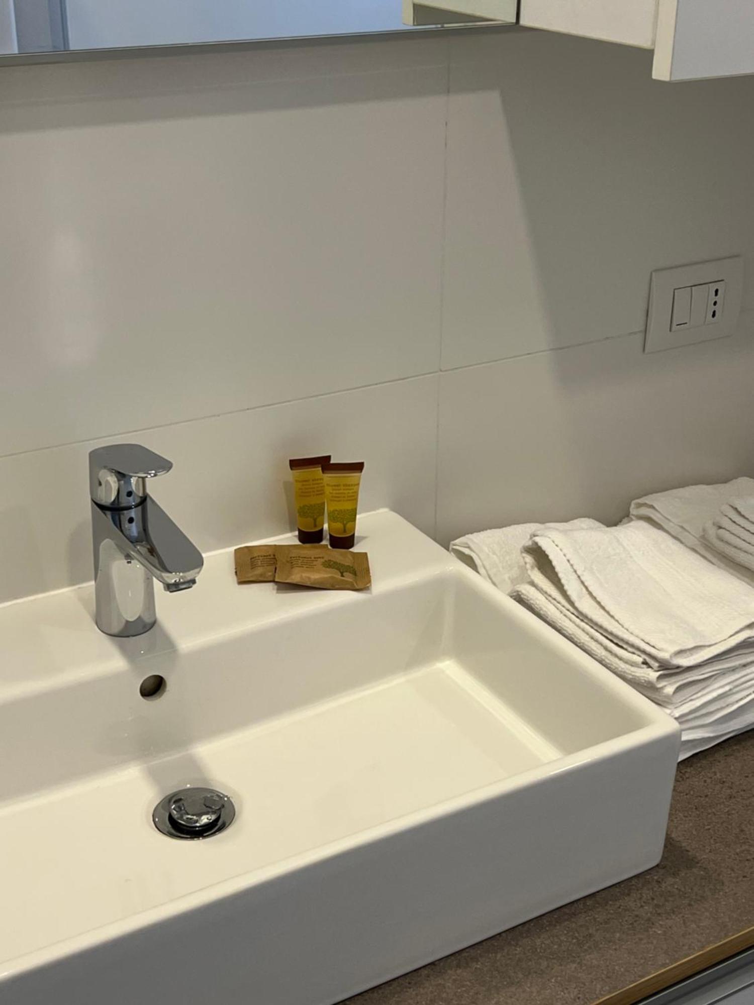 Dreamers Apartment ตีราโน ภายนอก รูปภาพ